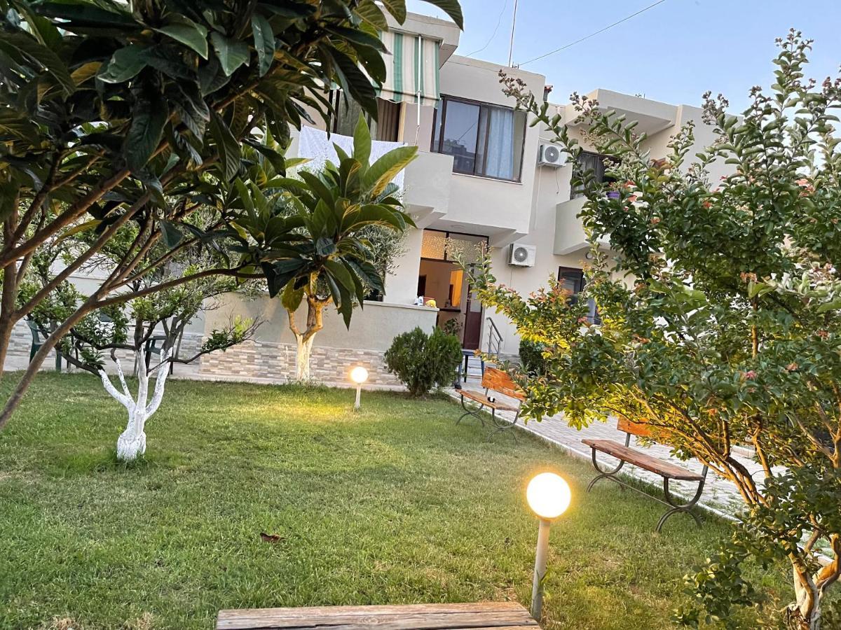 Mabel Rooms Durres Exterior photo