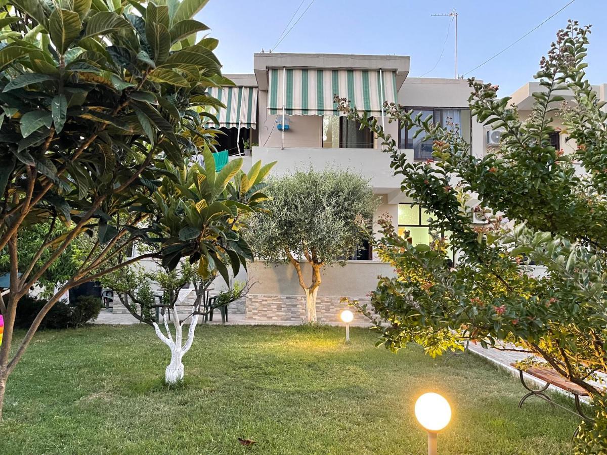Mabel Rooms Durres Exterior photo