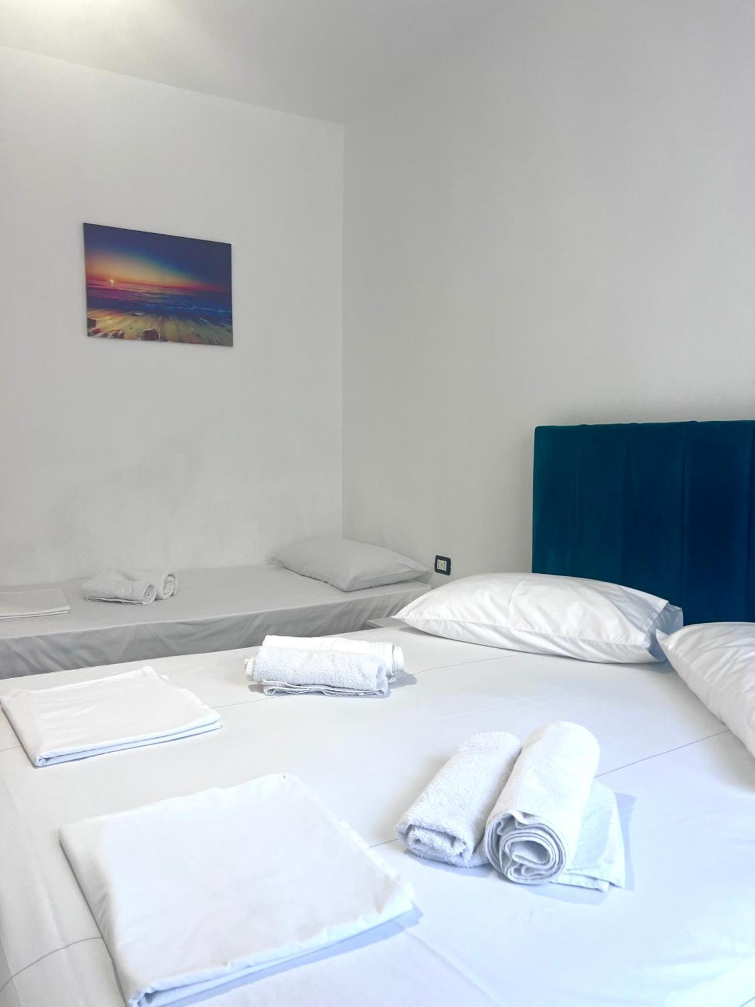 Mabel Rooms Durres Exterior photo